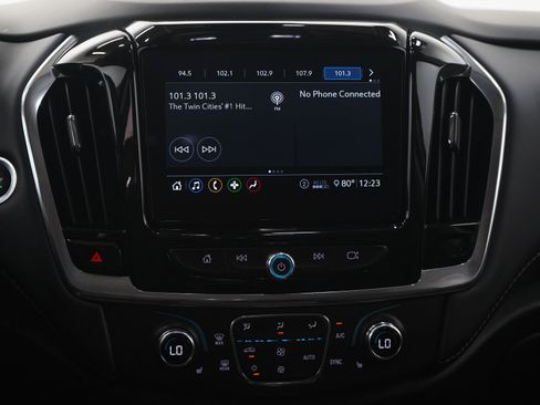 Used 2021 Chevrolet Traverse LT AWD/4WD image 19