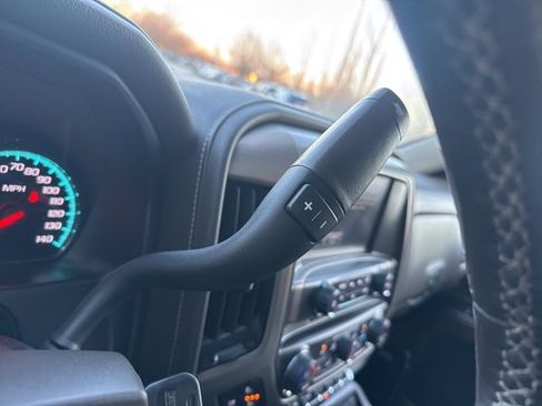 Used 2018 GMC Sierra 1500 Denali image 20