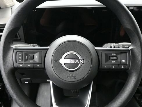 New 2026 Nissan Kicks SV image 11