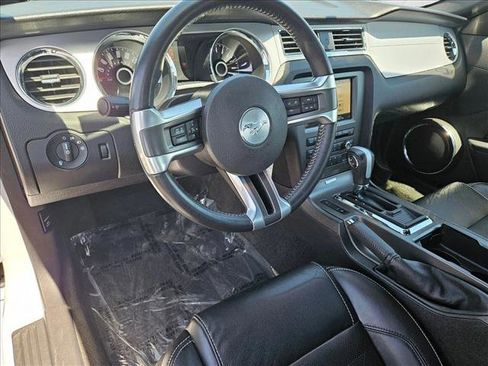 Used 2014 Ford Mustang GT Premium w/ Electronics Package RWD image 10