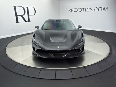 Used 2021 Ferrari F8 Tributo RWD image 5