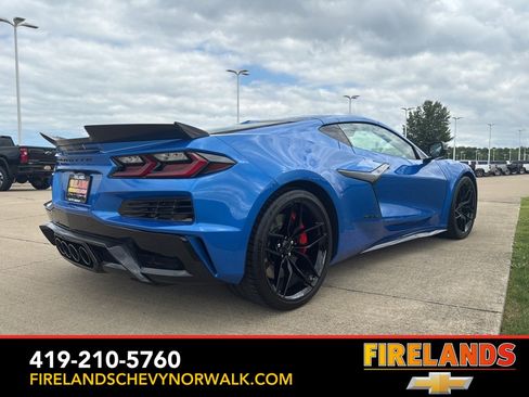 New 2025 Chevrolet Corvette Z06 w/ Battery Protection Package image 9