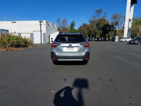 Certified 2023 Subaru Outback Limited image 6