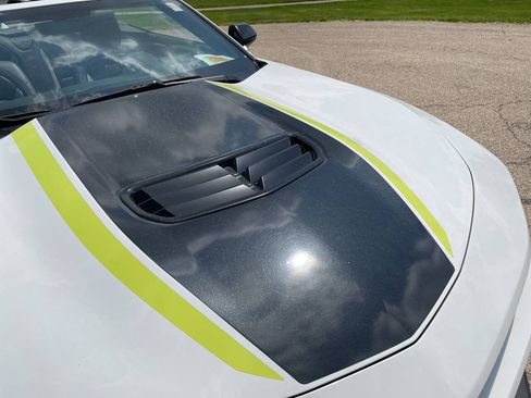 Used 2023 Chevrolet Camaro SS RWD image 19