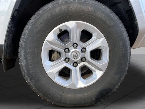 Used 2021 Toyota 4Runner SR5 RWD image 10