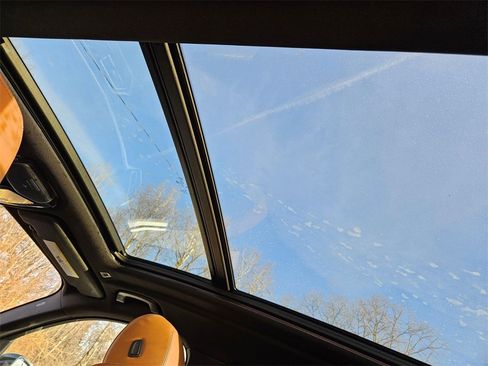 Used 2021 BMW X5 xDrive40i w/ Convenience Package image 19