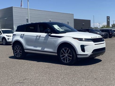 Used 2026 Land Rover Range Rover Evoque S AWD/4WD image 4