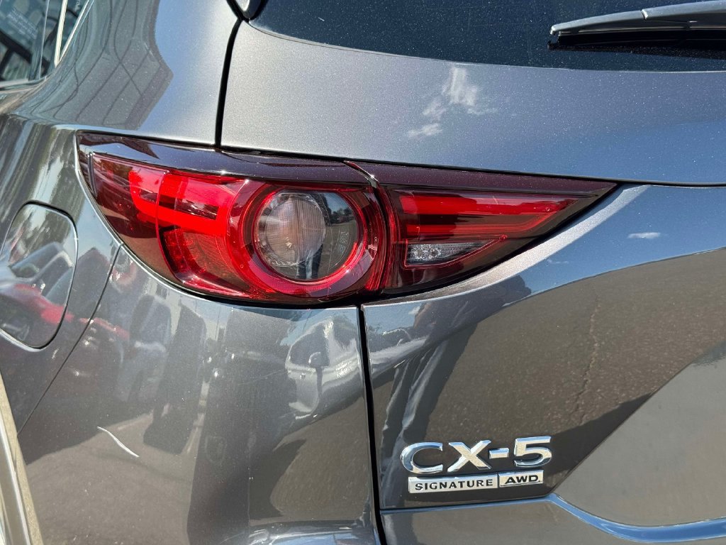 Used 2021 MAZDA CX-5 Signature AWD/4WD image 9