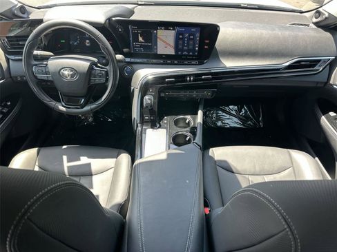 Used 2022 Toyota Mirai w/ Advanced Technology Package RWD image 11