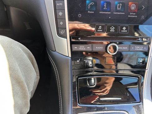 Used 2020 INFINITI Q50 Luxe w/ Essential Package (3.0T Luxe) image 35