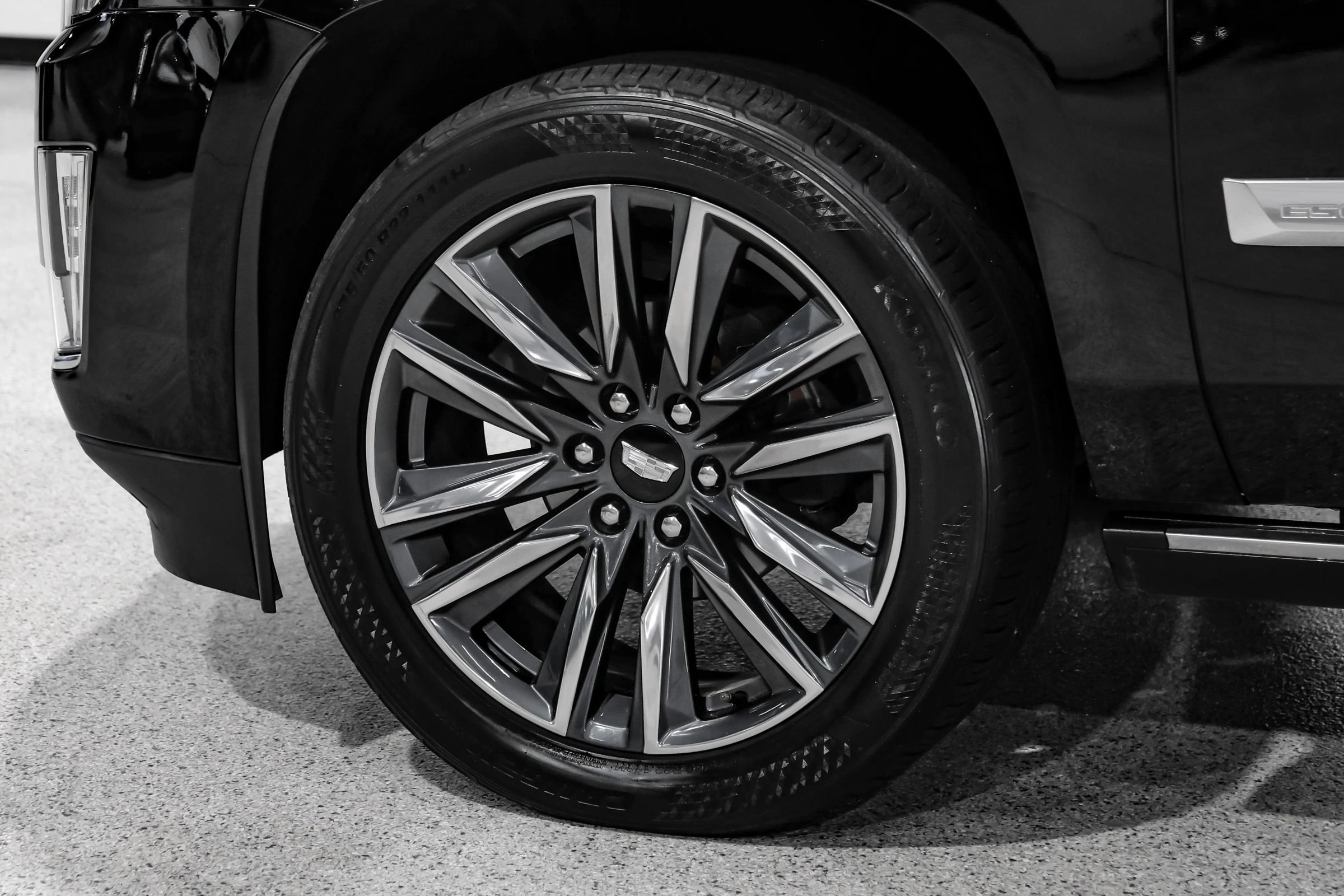 Used 2016 Cadillac Escalade Platinum AWD/4WD image 69