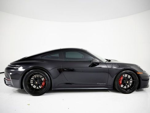 Certified 2026 Porsche 911 Carrera GTS RWD image 8