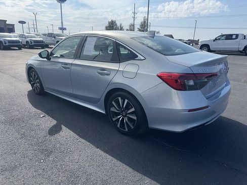 Used 2022 Honda Civic EX image 30