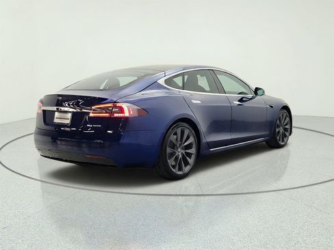 Used 2021 Tesla Model S AWD image 5