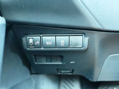 New 2026 Toyota Corolla Cross LE image 24