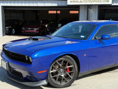 Used 2018 Dodge Challenger R/T Scat Pack image 21