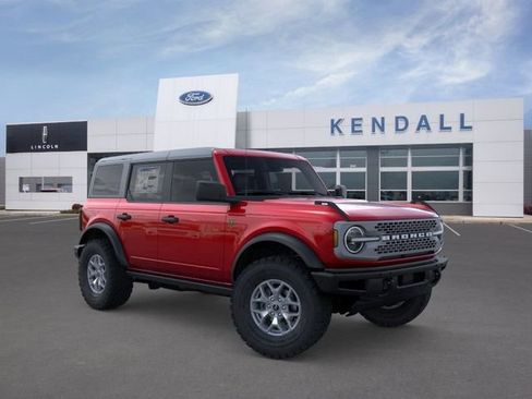 New 2025 Ford Bronco Badlands AWD/4WD image 7