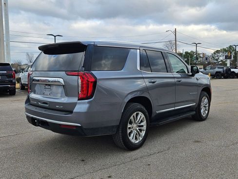 Used 2022 GMC Yukon SLT w/ SLT Luxury Package image 6