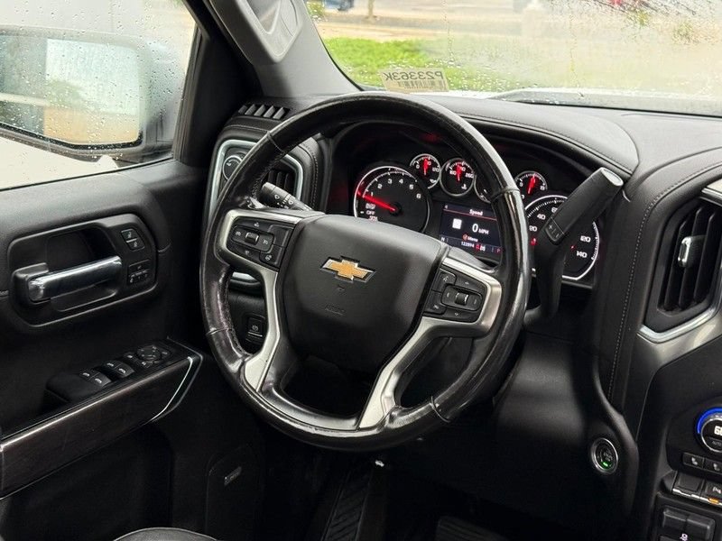 Used 2019 Chevrolet Silverado 1500 LTZ w/ LTZ Plus Package AWD/4WD image 14