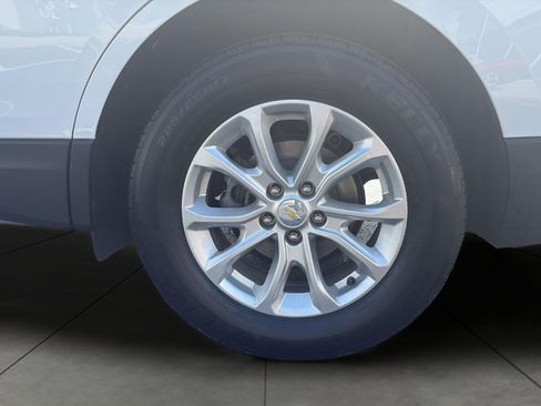 Used 2019 Chevrolet Equinox LT AWD/4WD image 12