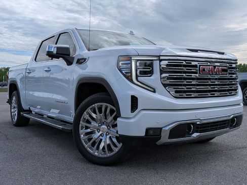 New 2026 GMC Sierra 1500 Denali w/ Technology Package AWD/4WD image 1