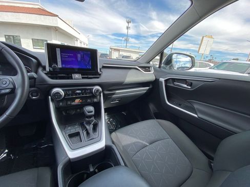 Used 2025 Toyota RAV4 XLE w/ Weather Package image 35