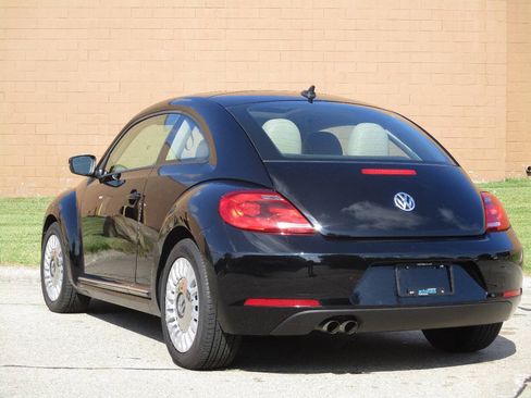 Used 2015 Volkswagen Beetle 1.8T FWD image 78