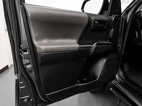 Used 2023 Toyota Tacoma SR w/ SR Convenience Package image 30