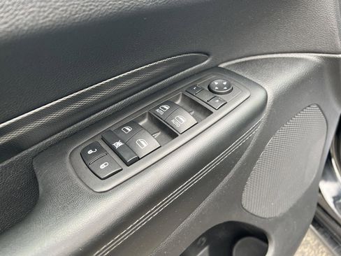 Used 2022 Dodge Durango GT image 14