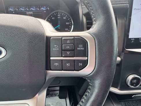 Certified 2023 Ford Expedition XLT RWD image 10
