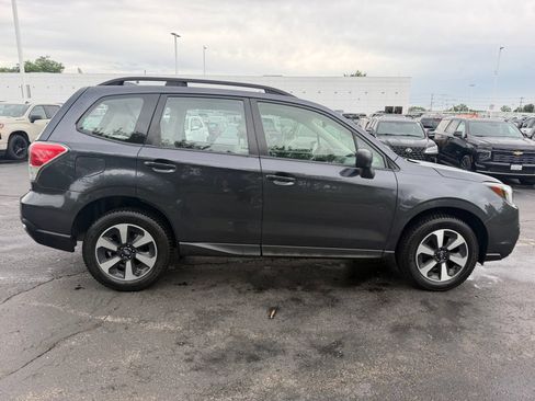 Used 2018 Subaru Forester 2.5i w/ Alloy Wheel Package AWD/4WD image 5