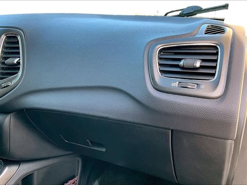 Used 2018 Jeep Compass Trailhawk w/ Leather Interior Group image 18