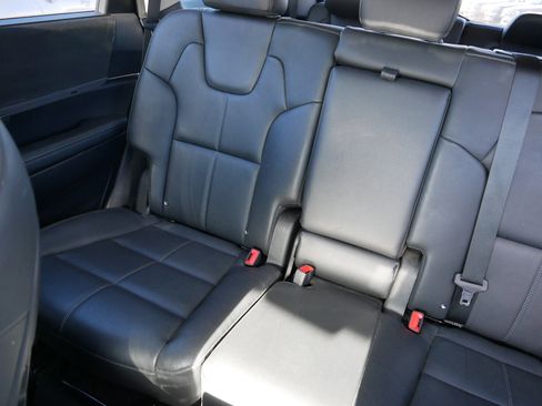 Used 2021 Kia Telluride EX w/ Towing Package image 12