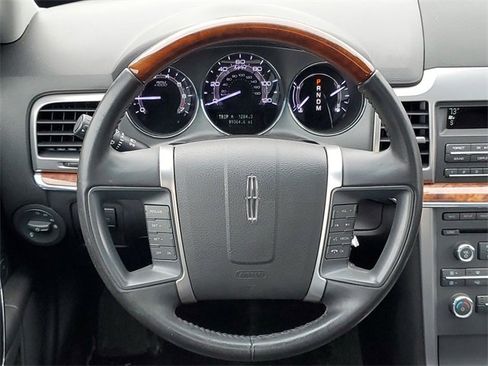Used 2012 Lincoln MKZ image 31