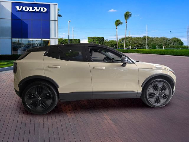 New 2026 Volvo EX30 Cross Country Ultra w/ Protection Package Premier AWD/4WD image 8