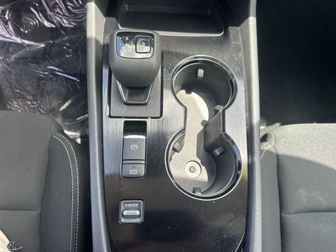 Used 2023 Nissan Rogue S FWD image 20