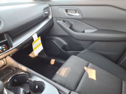 New 2026 Nissan Rogue SV image 23