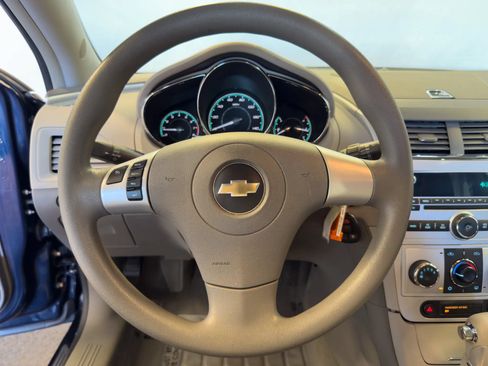 Used 2008 Chevrolet Malibu LS FWD image 13