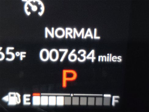 Used 2023 Honda HR-V LX image 19