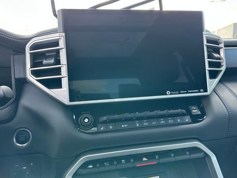 Used 2023 Toyota Tundra Platinum image 22