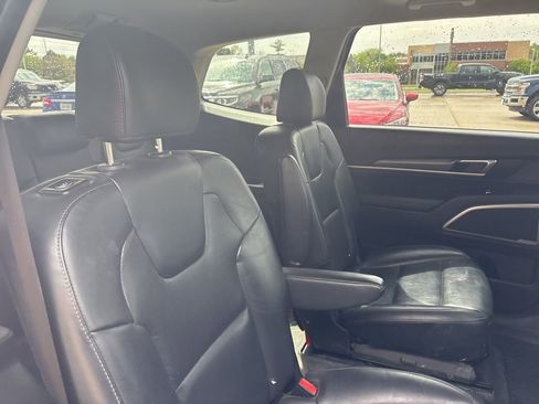 Used 2020 Kia Telluride S AWD/4WD image 33