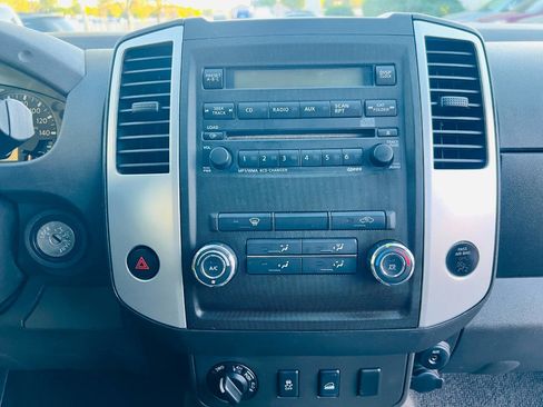 Used 2012 Nissan Frontier SV w/ SV Premium Utility Pkg image 20