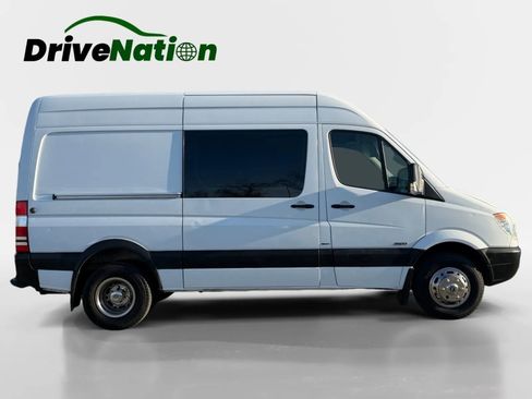 Used 2008 Freightliner Sprinter 3500 image 6