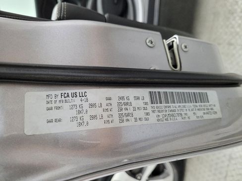 Used 2019 Jeep Cherokee Limited w/ Luxury Group image 32