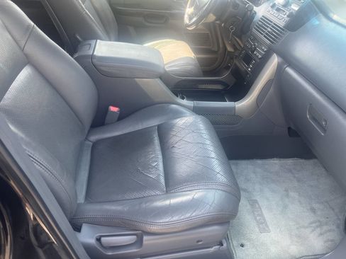 Used 2004 Honda Pilot EX image 8