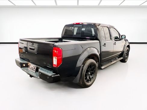 Used 2019 Nissan Frontier SV w/ Value Truck Package AWD/4WD image 4