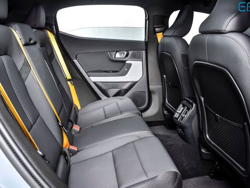 Used 2023 Polestar Polestar 2 AWD/4WD image 23