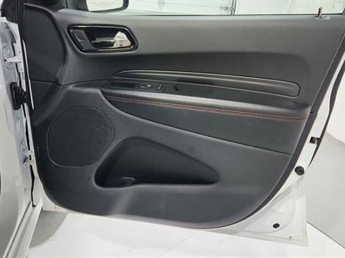 Used 2025 Dodge Durango GT image 30