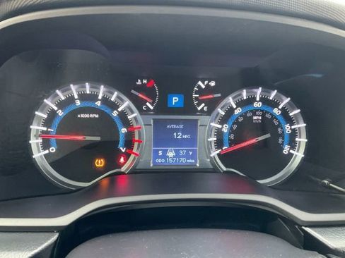Used 2015 Toyota 4Runner Limited AWD/4WD image 13