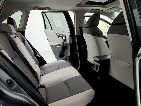 Certified 2025 Toyota RAV4 XLE w/ Convenience Package AWD/4WD image 18